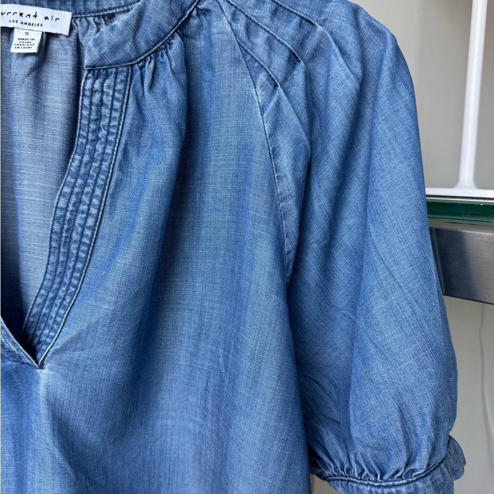 Current Air Chambray Split Neck Top S - image 7